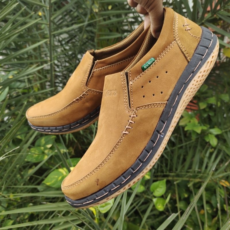 Kickers Sepatu Casual Kasual Pria Bahan Kulit Asli Slip On Elegan Kc18