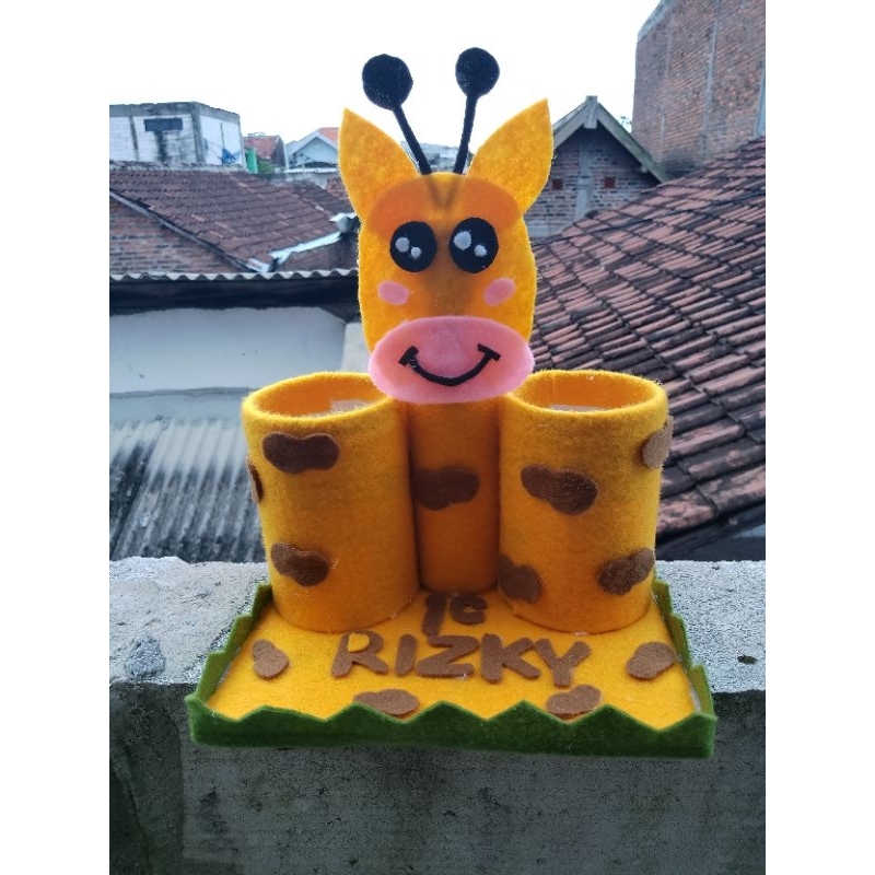 

Tempat pensil flanel