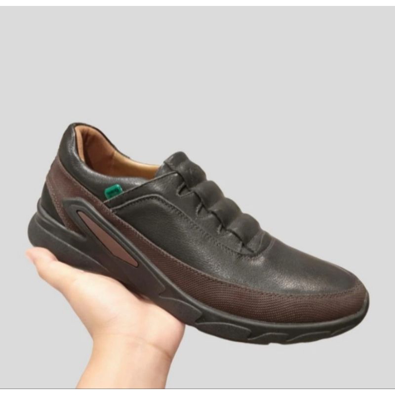 sepatu kickers pria 3725 original
