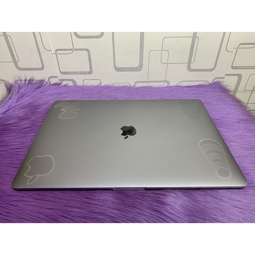 MacBook Pro Retina 2018 15 i7 16GB 256GB VGA AMD 4GB Not 2019