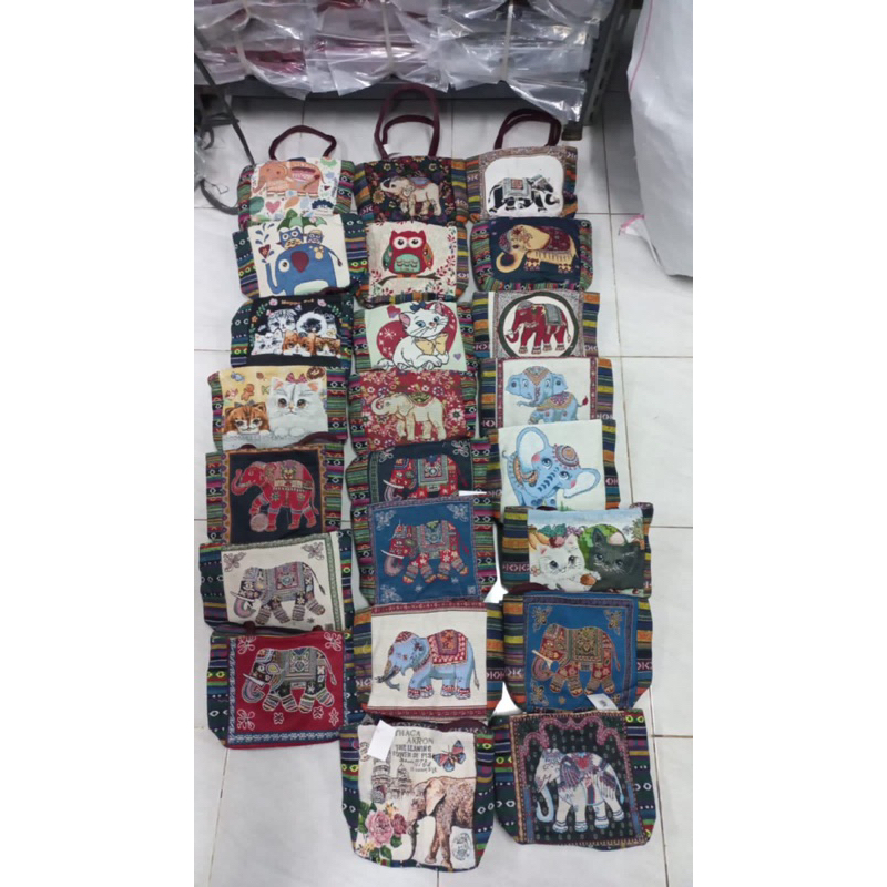 Tas Tangan Wanita/Tas Etnik/Tas Bahan Kain Kanvas Motif banyak