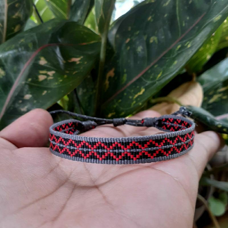 Gelang Tenun Tali Gaya Bohemian Adjustable Etnik Vintage Pria Dan Wanita 1cm