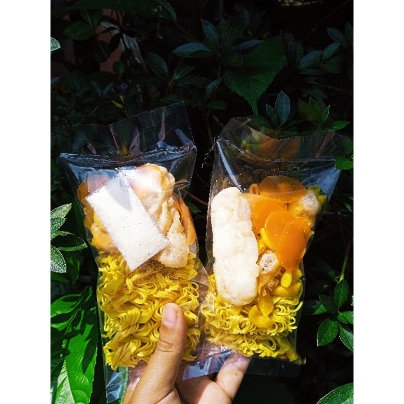 

Seblak instan tasik ukuran sedang