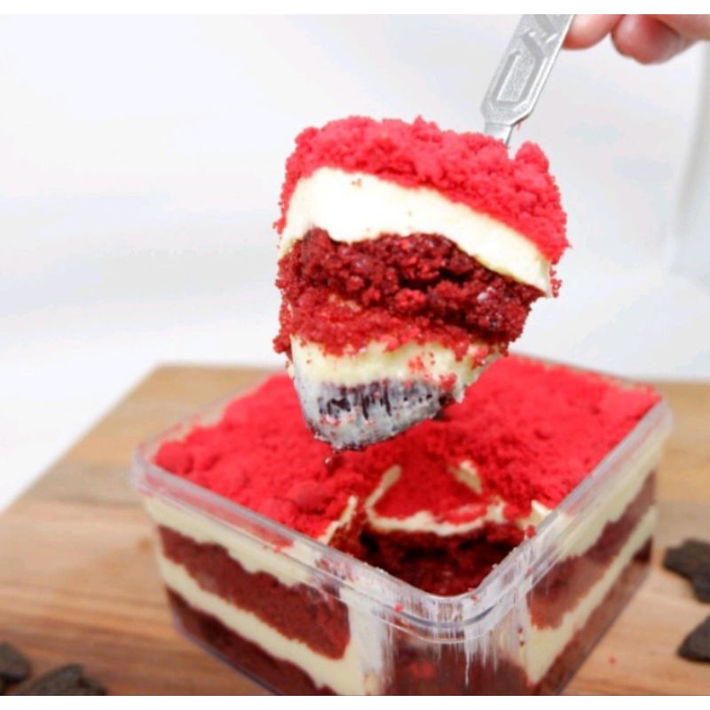Bitter Sweet By Najla - Redvelvet Dessert Box
