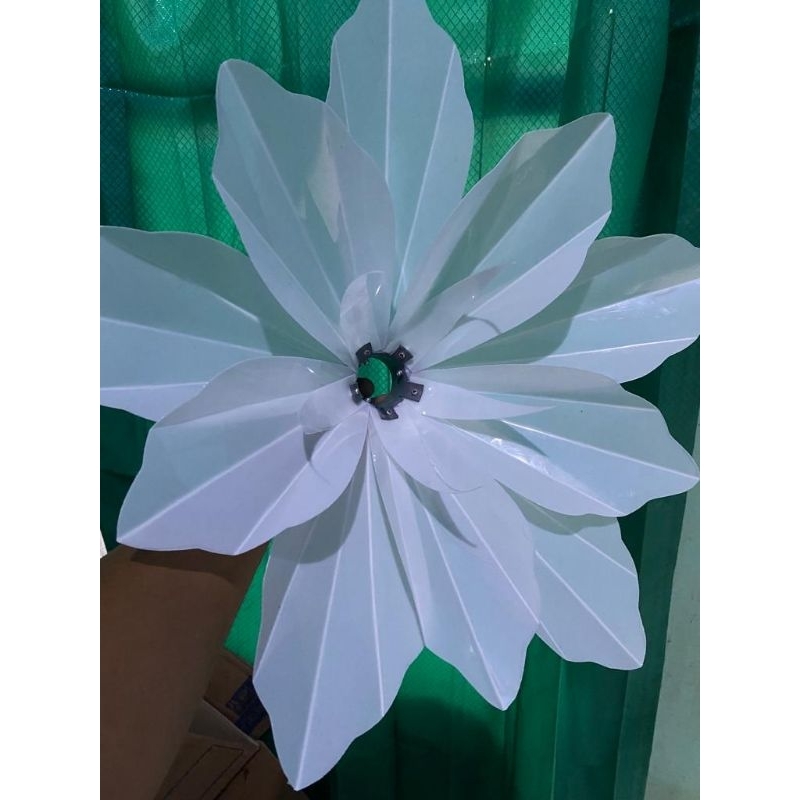 Kelopak Bunga Dekorasi Mika