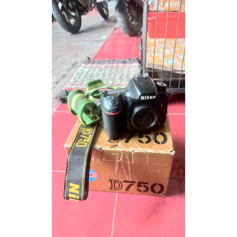 Nikon D750 Non Wifi Body Only