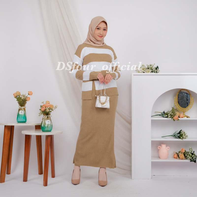 Oneset Yumna Stripe Blouse Rajut Premium [DSfourofficial]