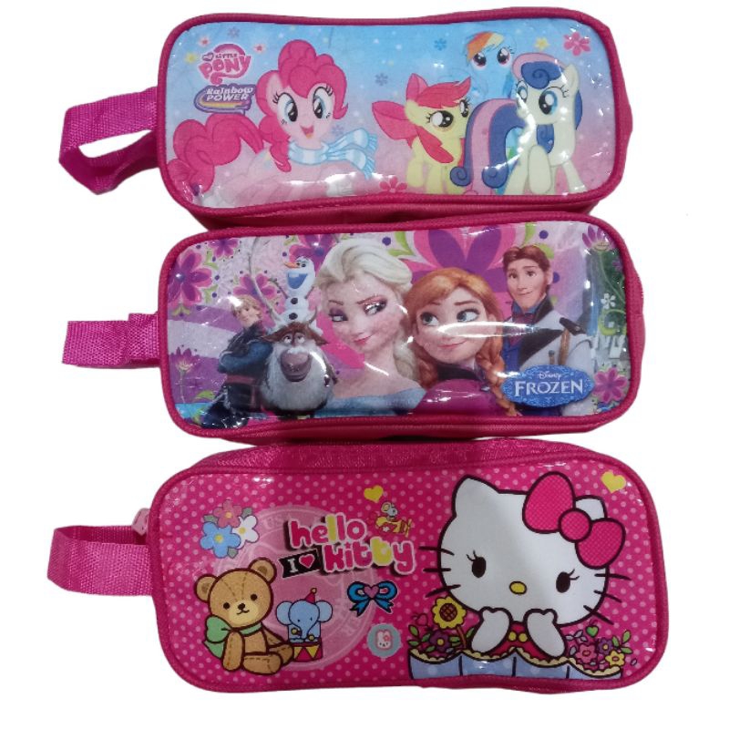 

Tempat pensil sleting karakter cewe / Kotak pensil karakter unicorn, LOL, hello kitty, frozen, little pony / Pencil case resleting karakter cewe