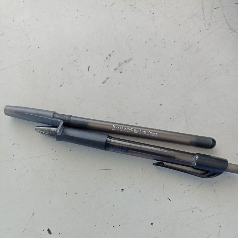 

pulpen kuat dan tahan lama di jamin gackt