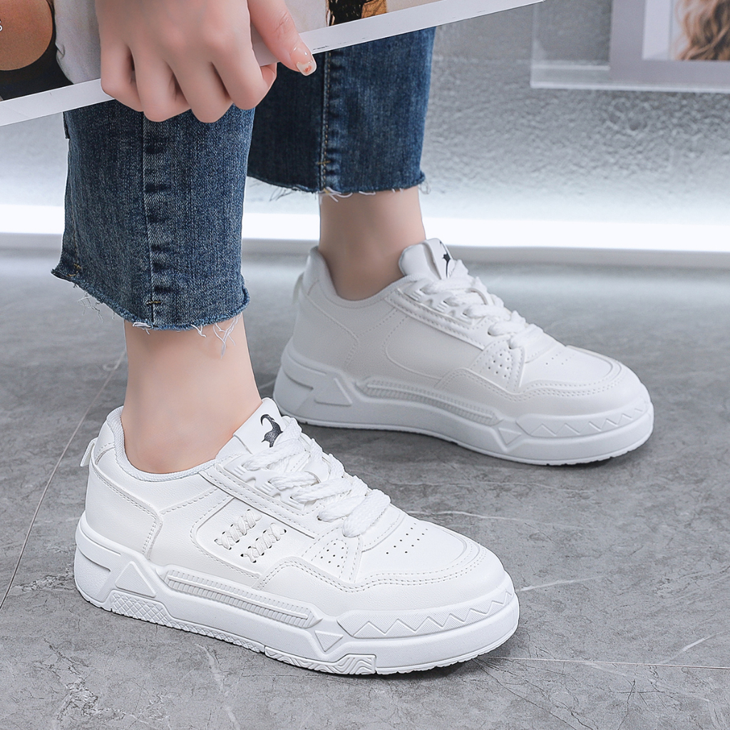 Sepatu Cewek Modis Fashionable Import Sneakers Warna Putih Nyaman Dipakai Original Sepatu Wanita Bertali