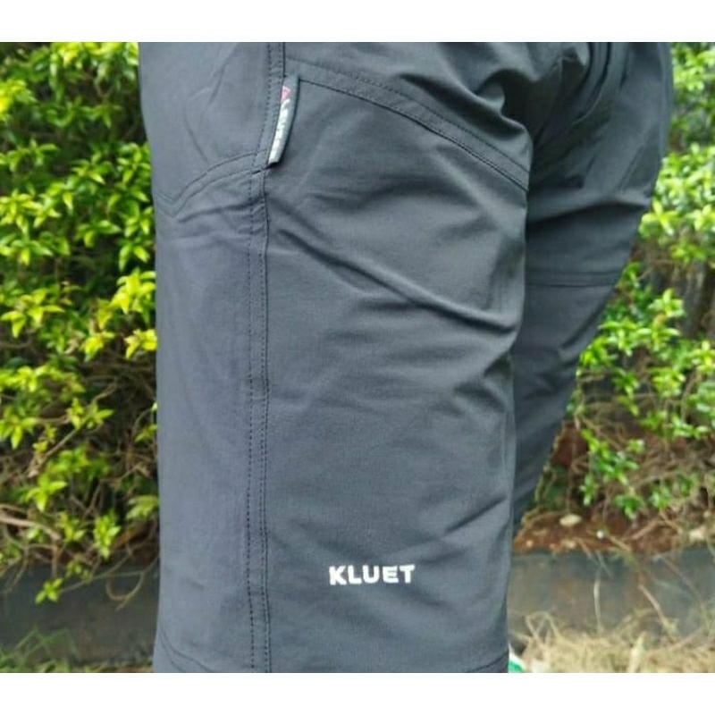 Leuser celana pendek Kluet