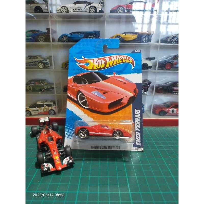 hot wheels enzo ferrari red