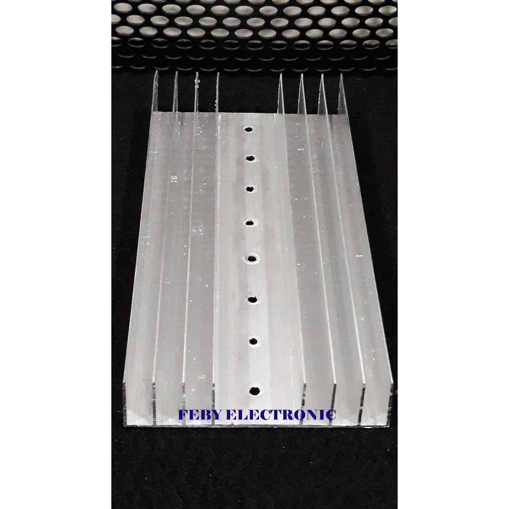 PENDINGIN 4 TR SANKEN 8 SIRIP 20 CM HEATSINK TRANSISTOR