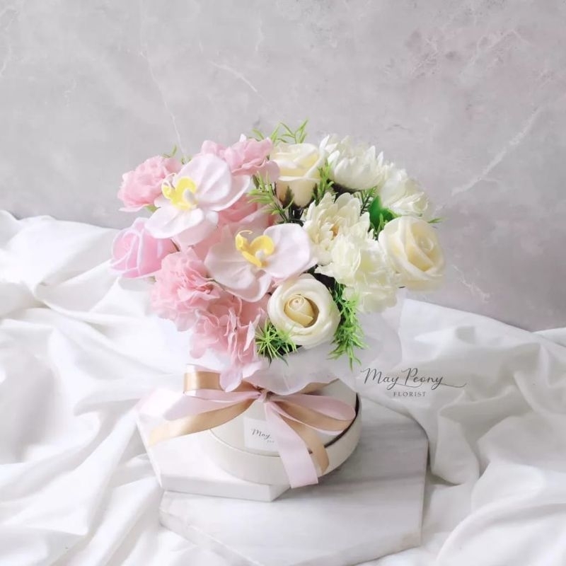 

box bunga bloom gift