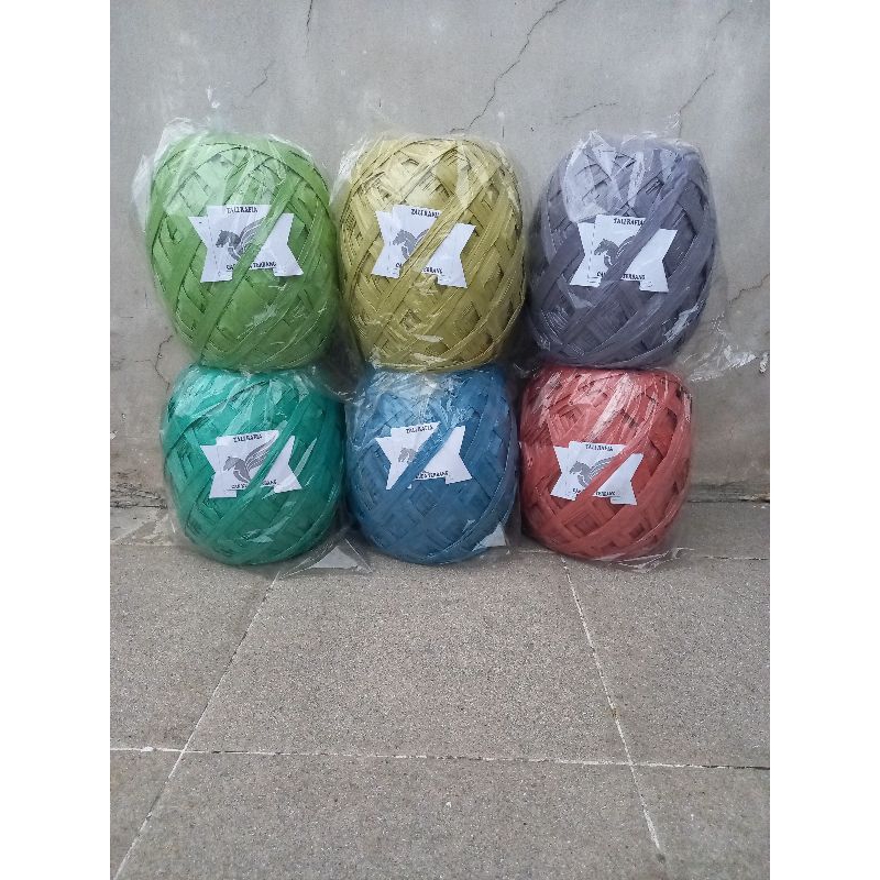 

Tali Rafia Kuda Terbang Warna 0.8kg