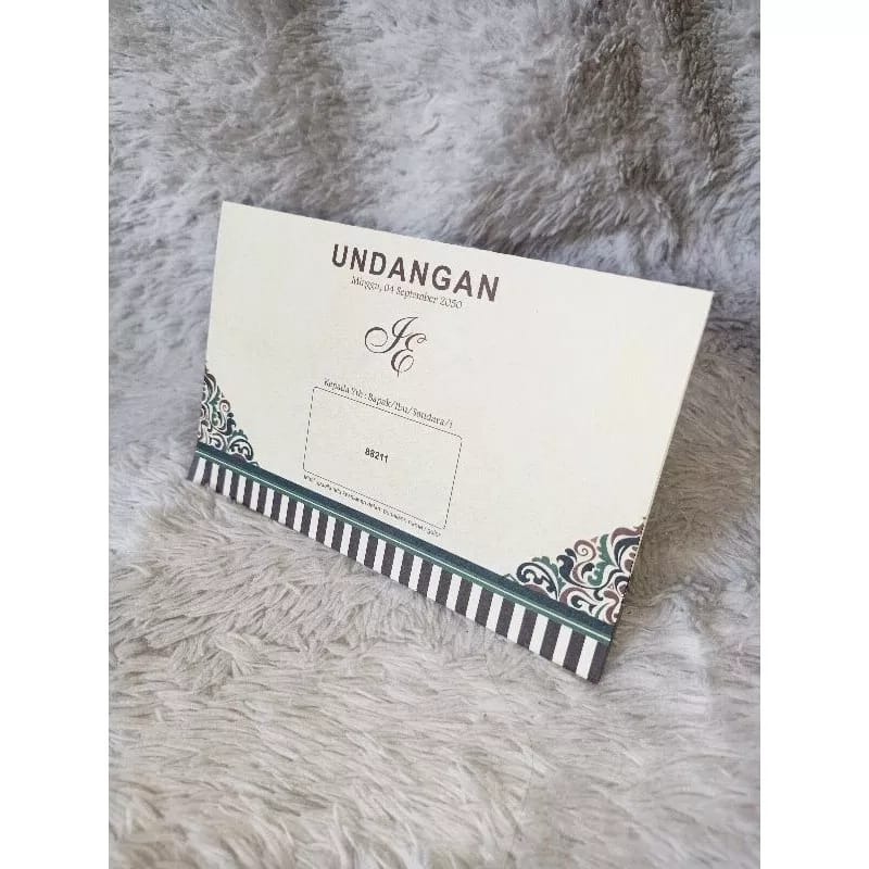 cetak print undangan erba 88211 undangan nikah pernikahan FREE PLASTIK FREE FOTO  undangan murah lip