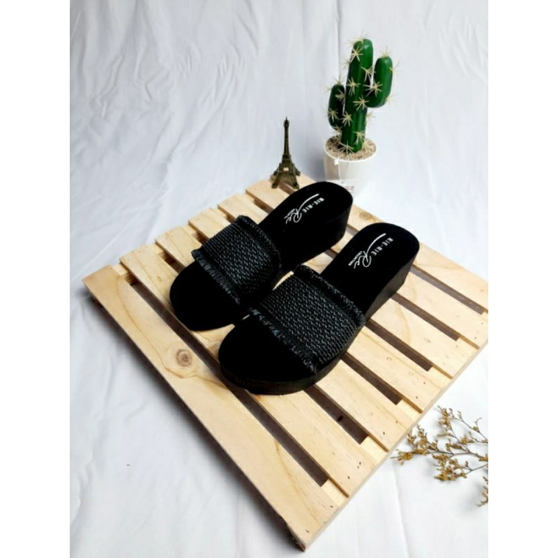 Sandal Wedges wanita Selop Rie-Rie terbaru