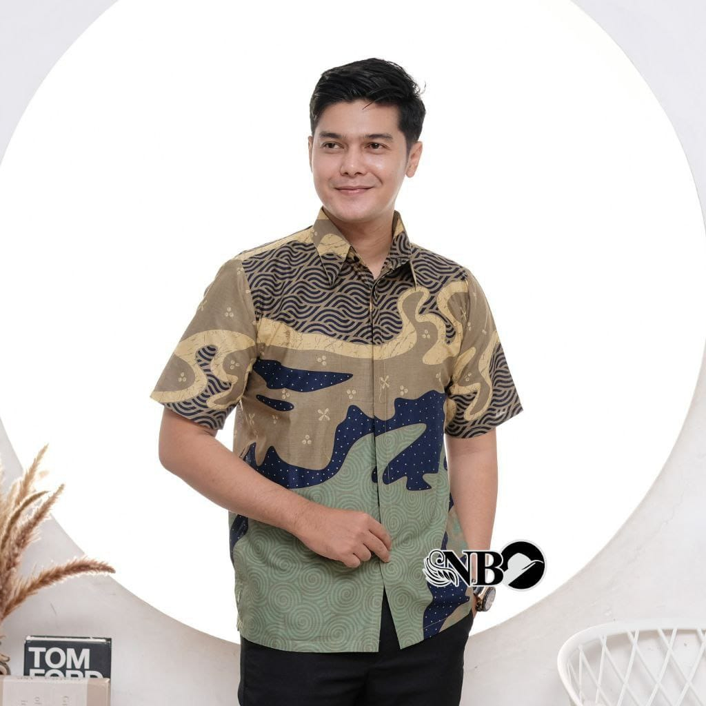 Batik Pria Lengan Pendek Premium BATIK AZMIL HRB026 motif KERATONAN Kode 002 size M L XL XXL