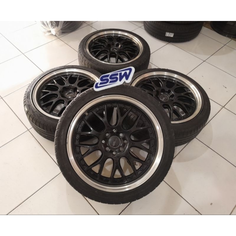 PELEK HSR OITA RING 17 HOLE 4x100/114 + BAN VELG MOBIL JAZZ BRIO BALENO FREED