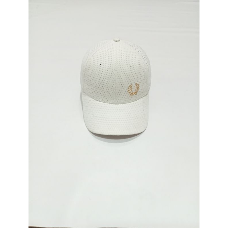topi fred Perry