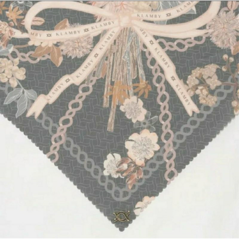 cendana scarf wearing klamby NEW