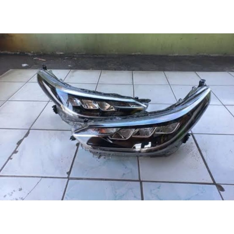 Headlamp Lampu Depan Toyota Yaris 2020 Full LED Original