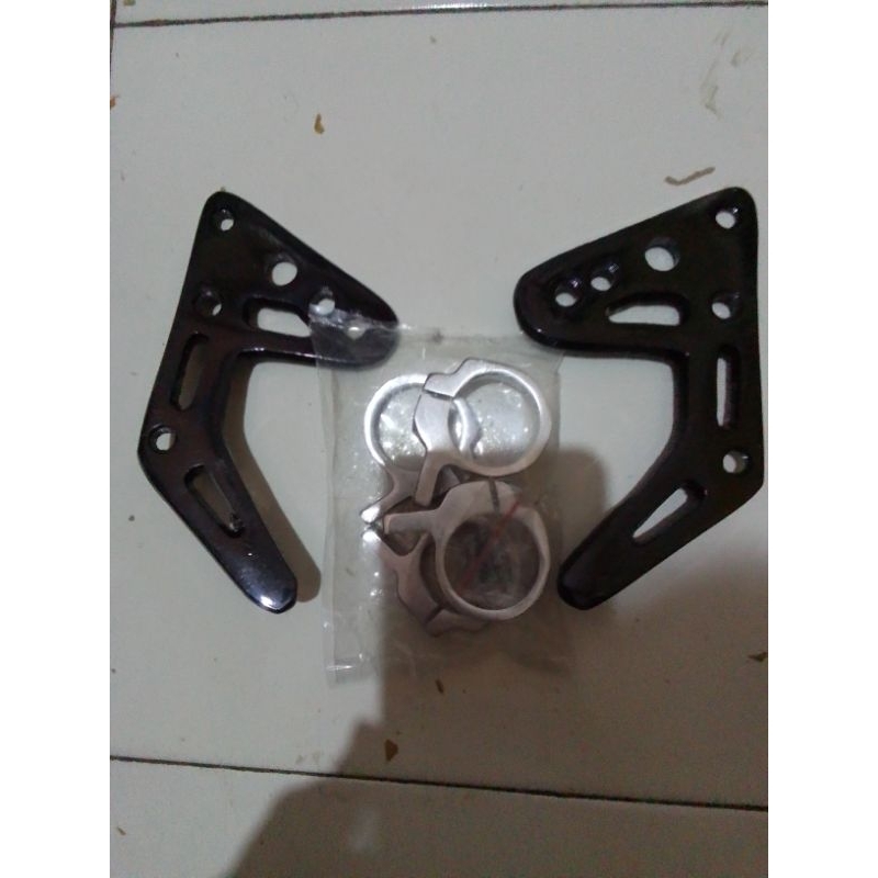 Kupingan lampu pangkon breket lampu Rx king gl Tiger Vixion