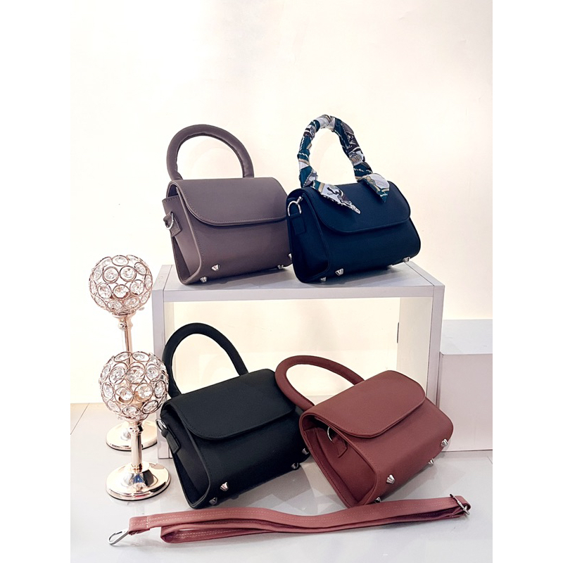 DAILY SLINGBAG LUNA LC TAS WANITA