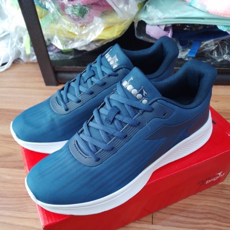 Sepatu Diadora Fruta (M)