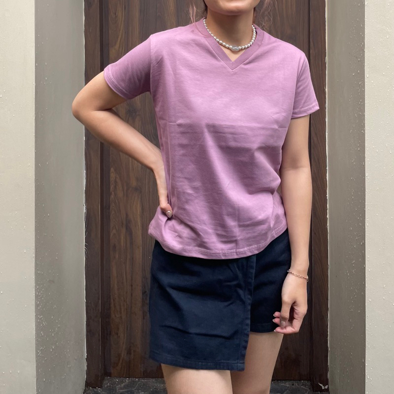 kaos polos wanita basic v-neck cotton combed 24s