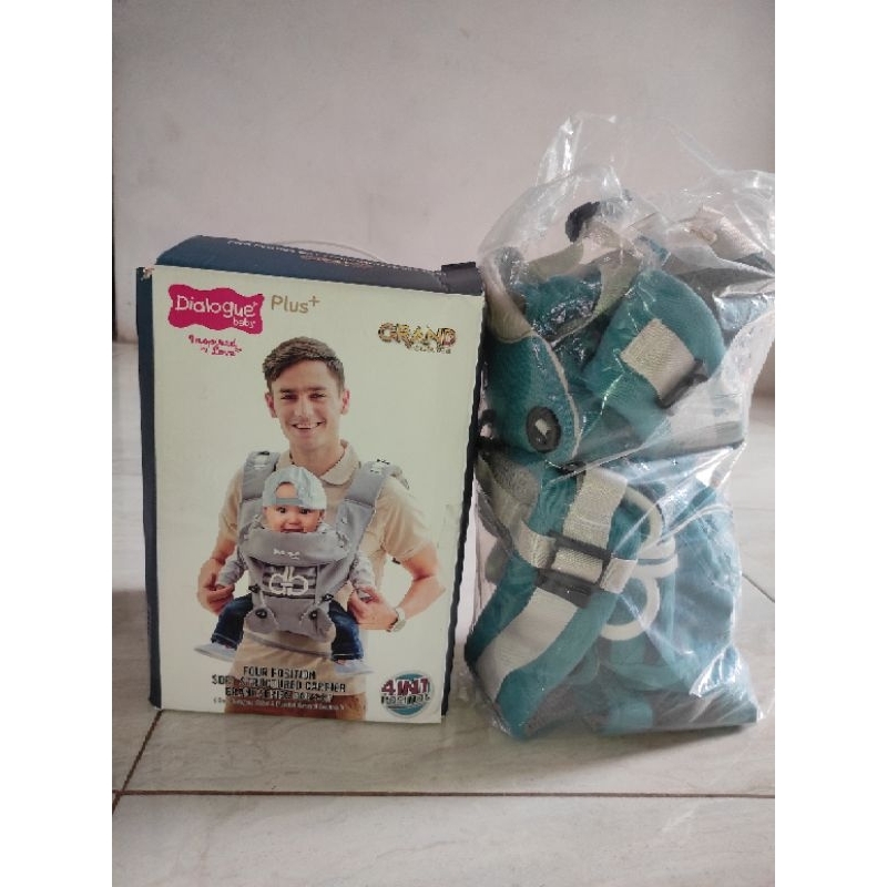 0DIALOGUE Baby [ DGG 4411 ] Gendongan Depan SSC 4 Posisi GRAND Series - Four Position Soft Structure