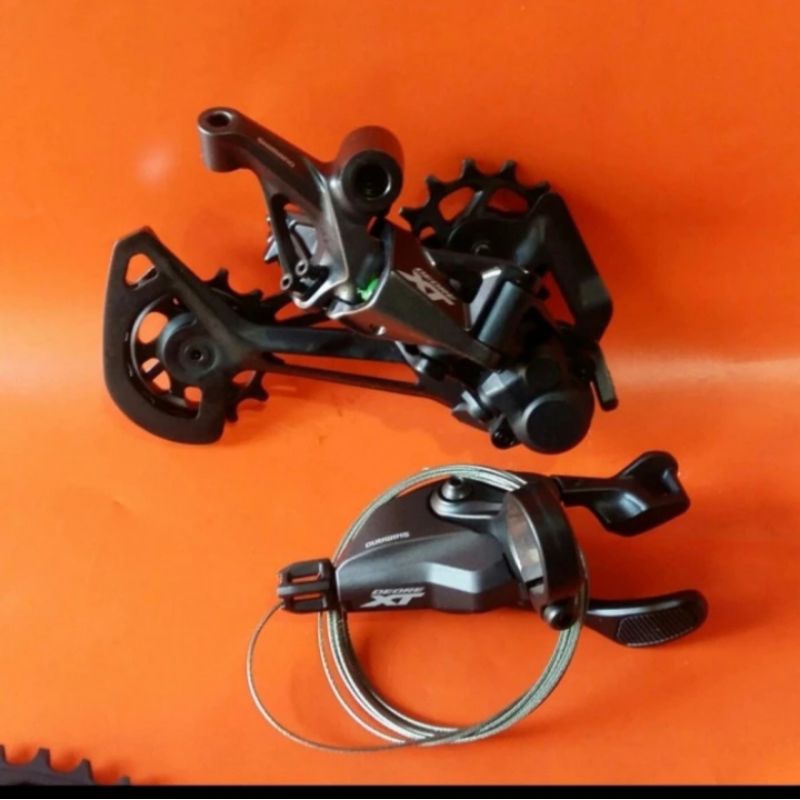 RD Dan Shifter Kanan Shimano Deore XT 12 Speed M8100