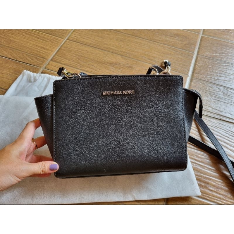 Harga sling bag online michael kors