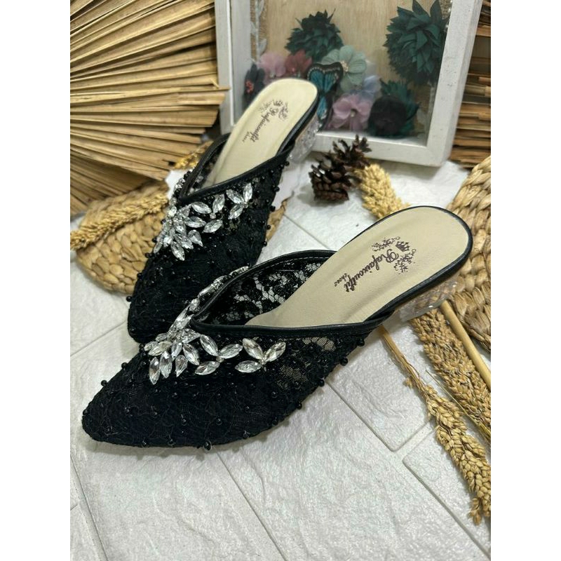 Sepatu wedding pesta cantik dhara hitam 3cm kaca