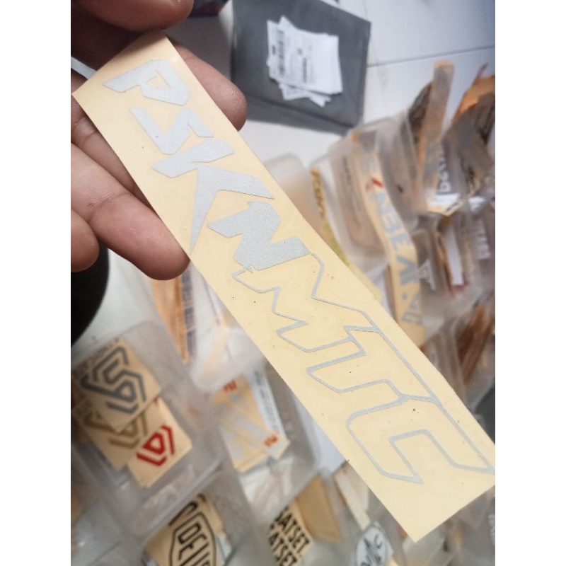 stiker cutting psknmtc new Ter baru untuk body motor visor bisa cod