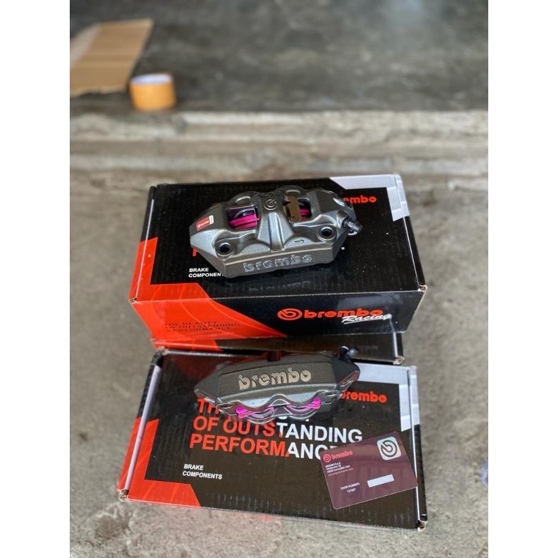 KALIPER BREMBO M4 KALIPER BREMBO 4 PISTON IMPORT DETAIL ORI