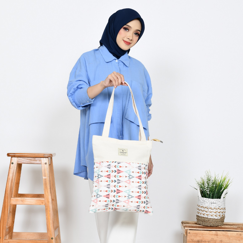 Tas Tote Bag Kuliah Wanita Aesthetic resleting bahan kanvas polos dan Canvas motif bisa custom untuk nudie bag seminar gift dan souvenir perempuan