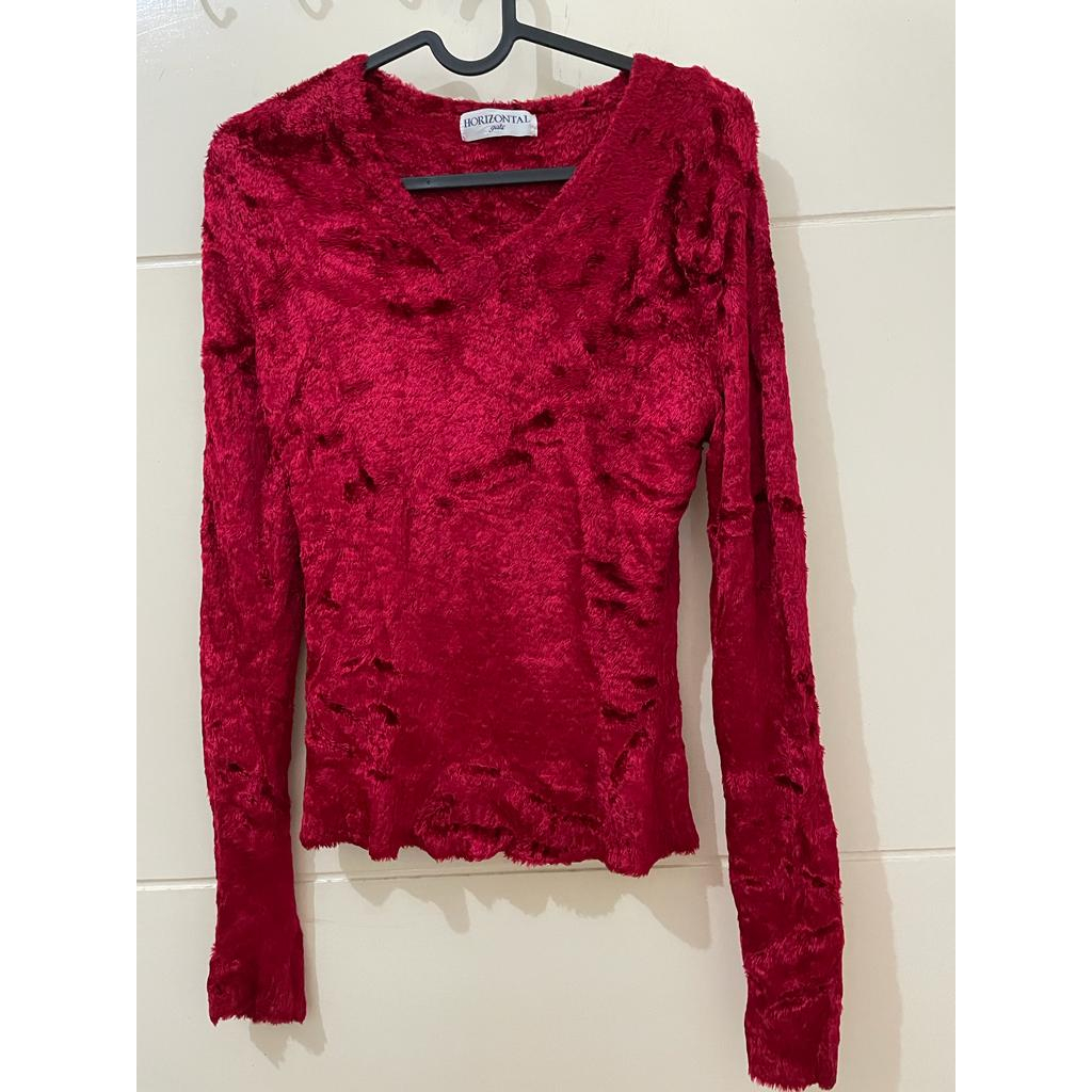 PRELOVED SWEATER BULU MERAH WANITA / BAJU LENGAN PANJANG MUSIM DINGIN RED / ATASAN BULU