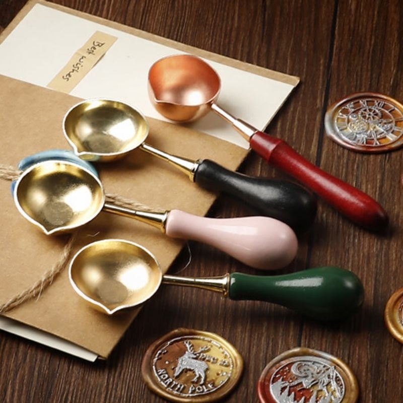 

GAEKOPEDIA || Sendok Peleleh Lilin Gaya Retro Untuk Stempel / Wedding Invitation vintage Scrapbooking Seal Stamps Wax stamp Sealing Wax spoon