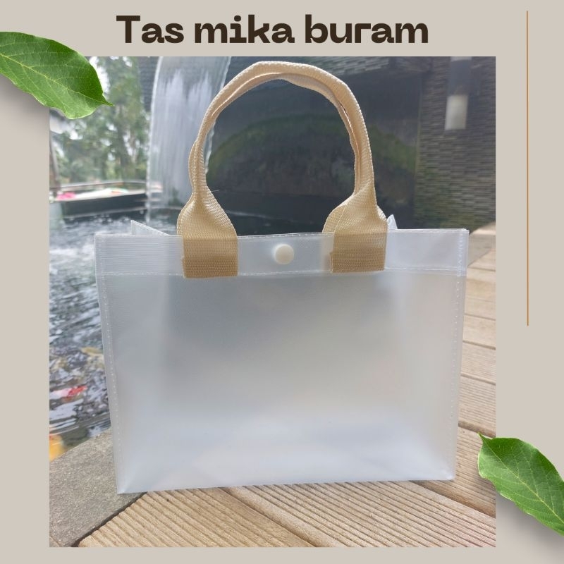 

Tas hampers Souvenir mika doff