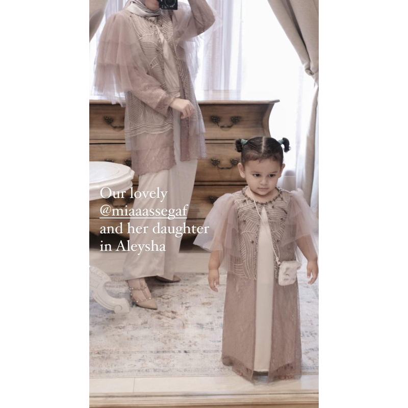 PRELOVED ALESHA DRESS KIDS size 1y by Elmira Sageef | BAJU PESTA ANAK