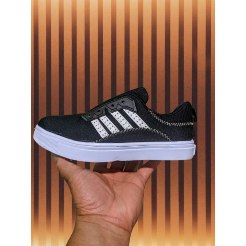 SEPATU SEKOLAH!!SEPATU ANAK SNAEKERS CASUAL RUNNING SPORTY