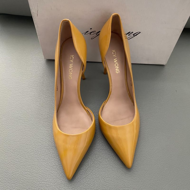 ICY WONG HEELS size 39  STILLETO sepatu hak tinggi icywong preloved HARGA NEGO