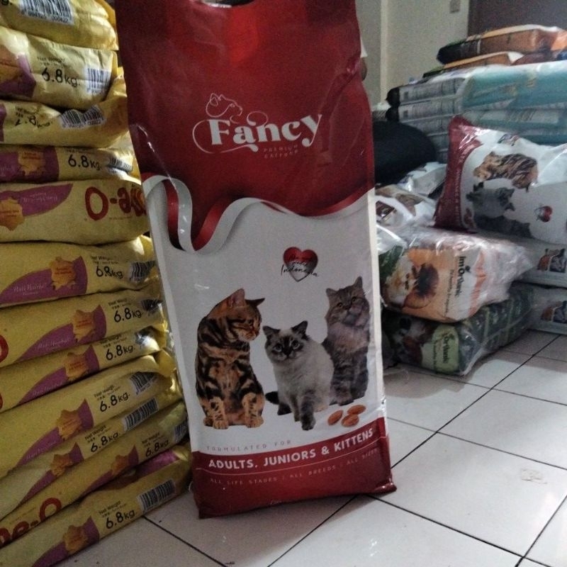 Fancy 20 Kg Dry Food Fancy Cat 20 Kg All Stages Makanan Kucing cocok Untung segala usia Chiken &amp; Salmon liver