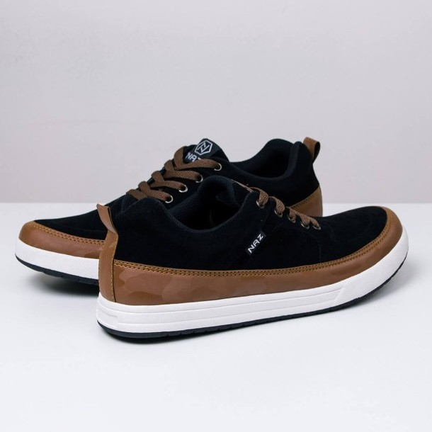 Sepatu Sneakers Pria Naz Casual Stylish Trendi Kerja Kuliah Hangout Travelling Harland Black Original