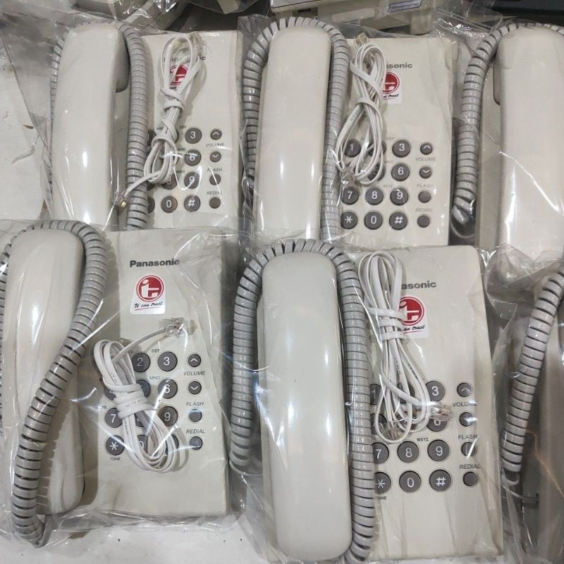 Pesawat Telepon panasonic KX-TS505