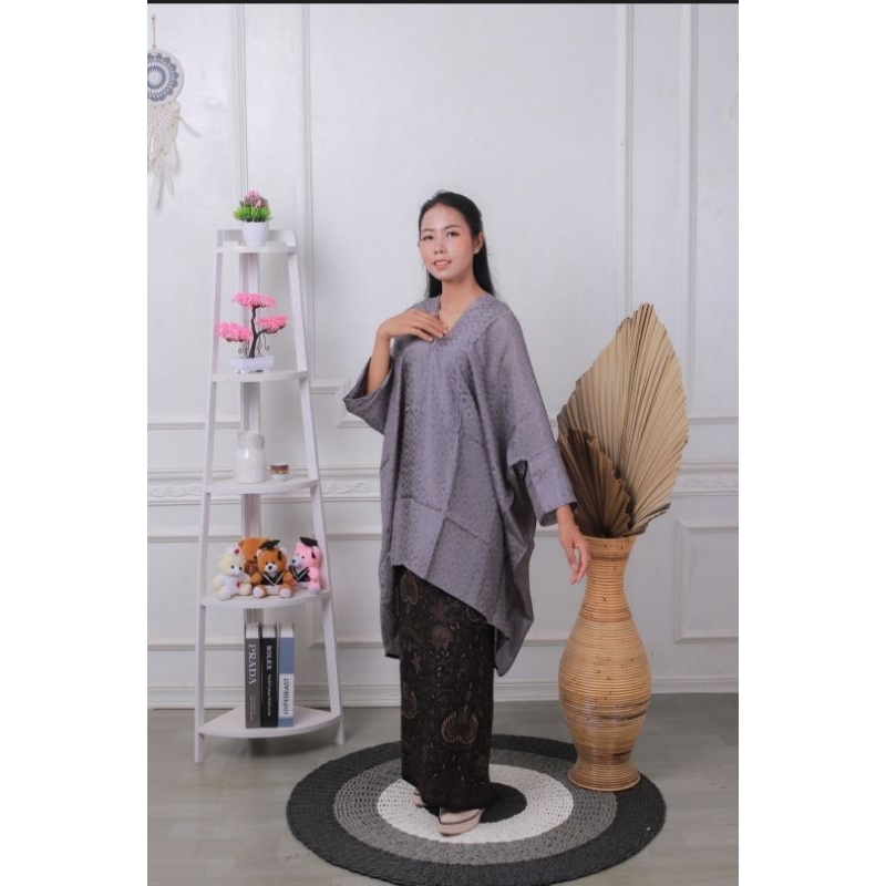 KAFTAN TUNIK VISCOSE BLOUSE KAFTAN TUNIK VISCOSE SEMI SUTRA ARUNA (hanya atasan) kaftan tunik alisa 