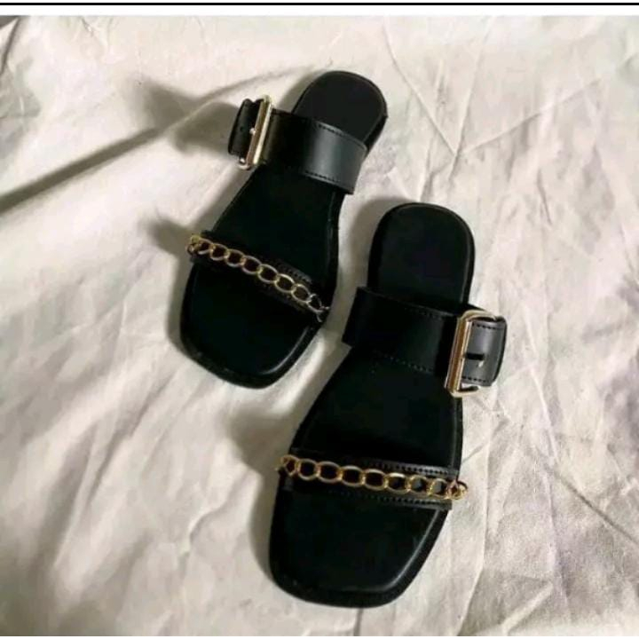 Invincible Sepatu Sandal Sendal  Cwek Slide Kekinian Terbaru