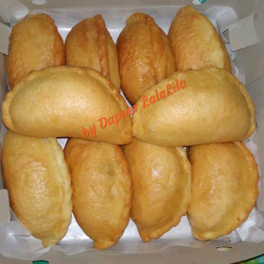 

Panada Ikan Tongkol 1Box Isi 10 pcs