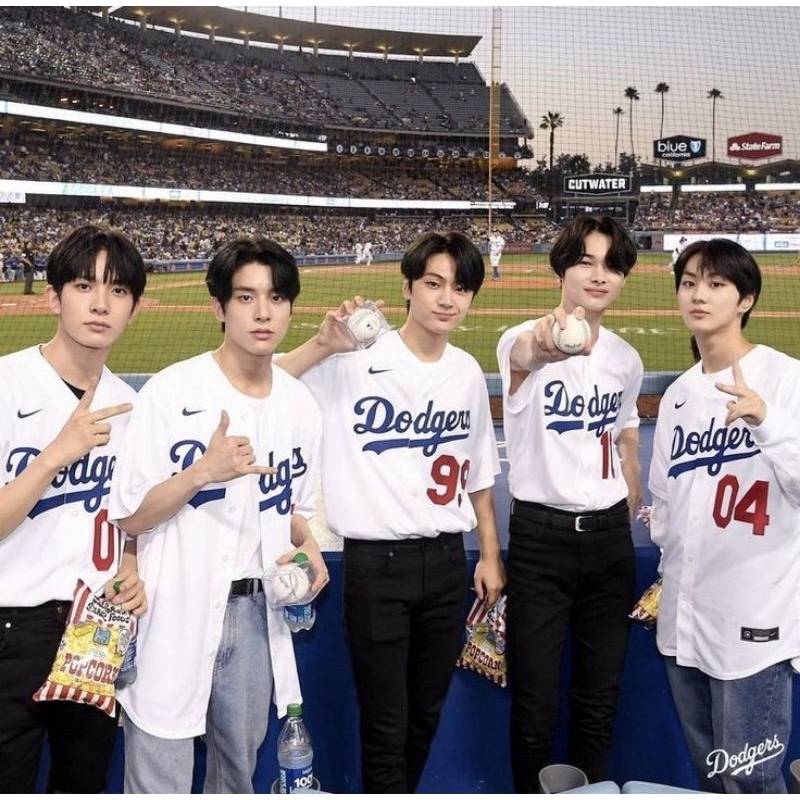 JERSEY BASEBALL ENHYPEN LENGAN PANJANG